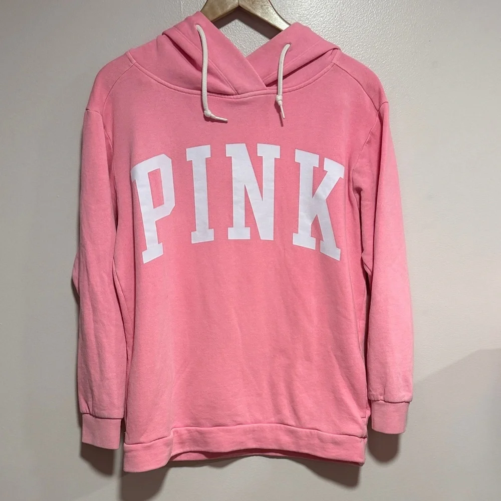 VS Pink Women's Hoodie - Picture 1 of 11